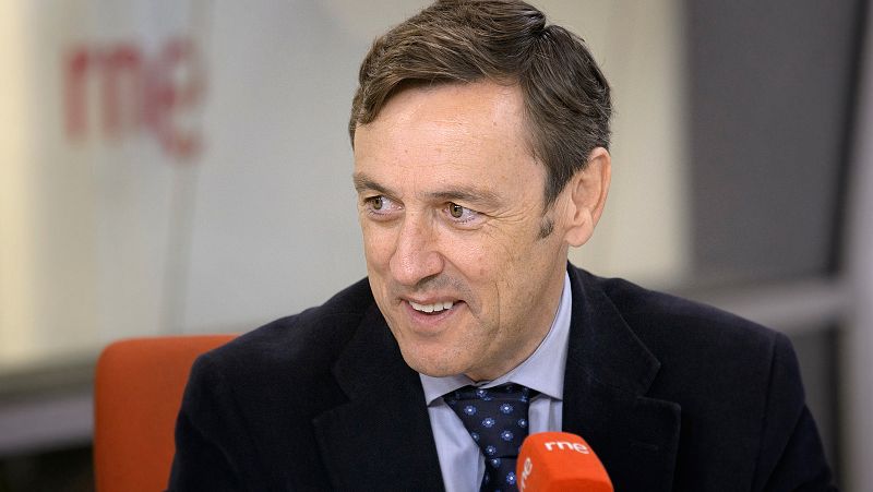 Las mañanas de RNE - Rafael Hernando llama a respetar la legalidad en Cataluña - Escuchar ahora