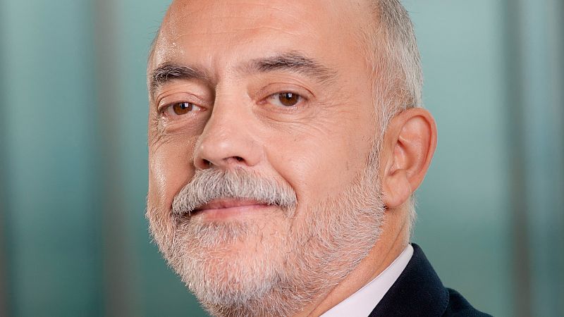 Radio 5 Actualidad - Gil Arias (Frontex) carga contra las autoridades europeas por la crisis migratoria en el Mediterráneo - Escuchar ahora