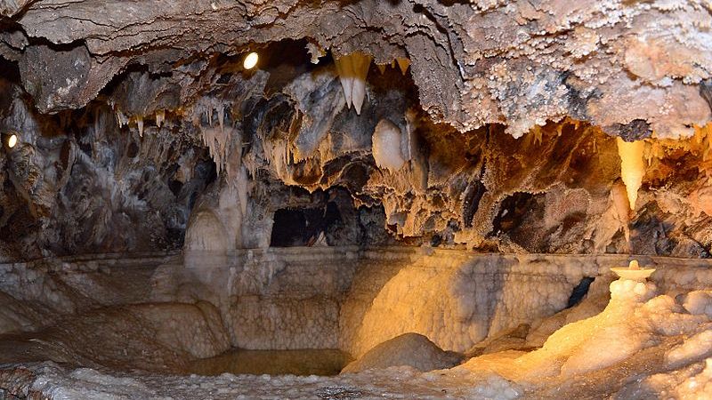 España vuelta y vuelta - España, referente internacional en turismo subterráneo - Escuchar ahora