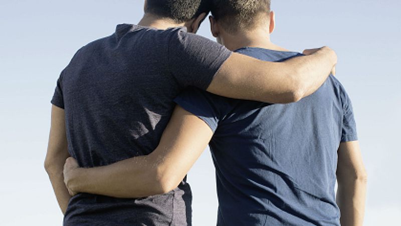 Las mañanas de RNE - Arcópolis: "La violencia homófoba es hermana de la violencia de género" - Escuchar ahora