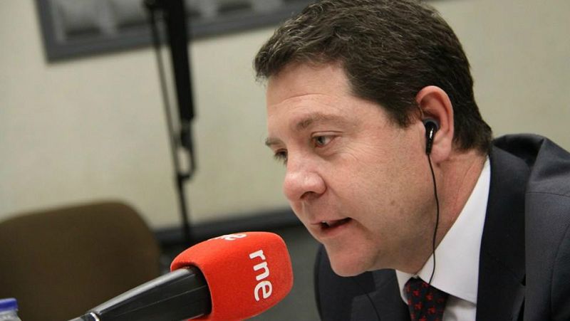 Las mañanas de RNE - Emiliano García-Page: "Habrá que repartir a los refugiados en función de la disponibilidad, pero sobre todo tratarlos como personas" - Escuchar ahora