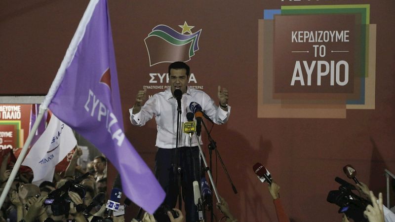 Las maanas de RNE - Tsipras consigue la segunda oportunidad que peda a los griegos - Escuchar ahora