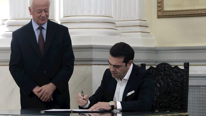 Las maanas de RNE - Alexis Tsipras jura de nuevo primer ministro griego - Escuchar ahora