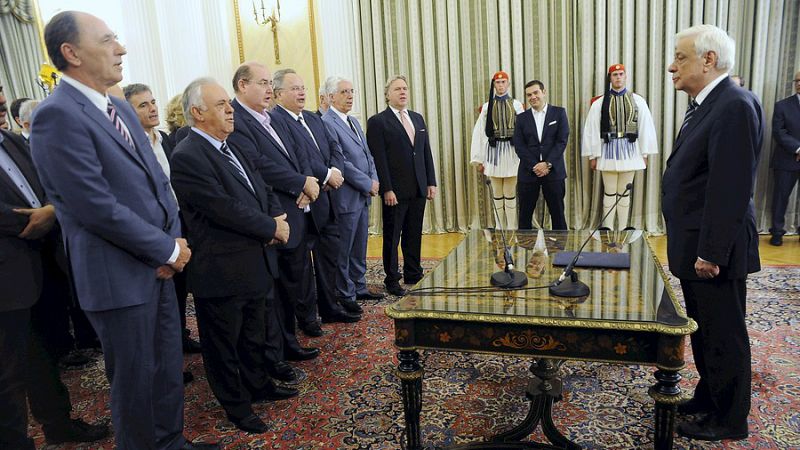 Boletines RNE - Toma posesin el nuevo gobierno griego - Escuchar ahora