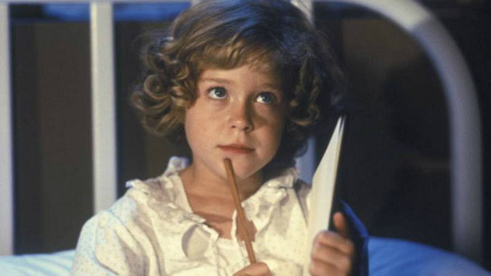 Documentos RNE - ¿Quién fue Elena Fortún, la autora de Celia? - 17/10/15 - escuchar ahora