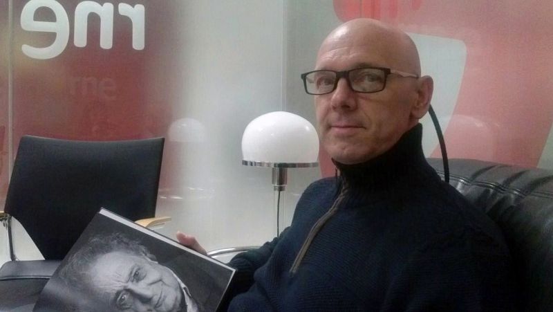 Gente despierta - 'Faces book', los retratos fotográficos de Pepe Castro - Escuchar ahora