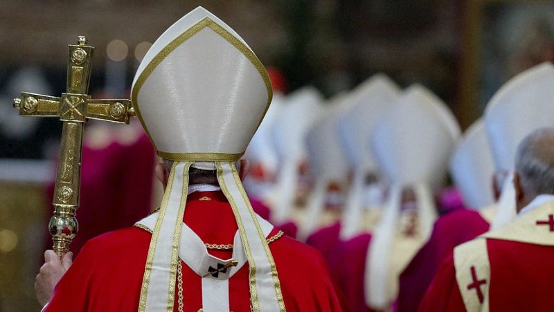 Radio 5 Actualidad - 'Avaricia' desvela documentos confidenciales del Vaticano - 05/11/15