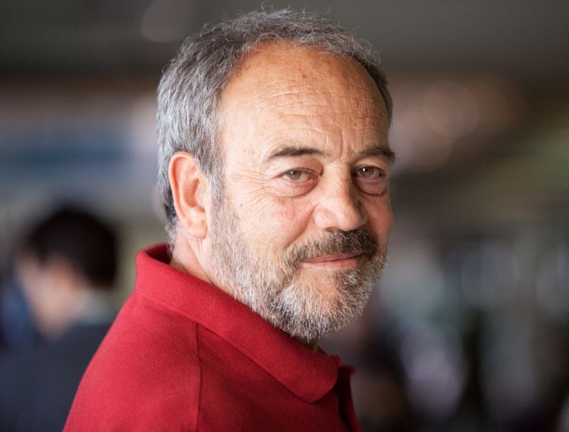 Esto me suena. Las tardes del Ciudadano García - Felicitamos a Tito Valverde por su premio en el Festival MIM Series - Escuchar ahora