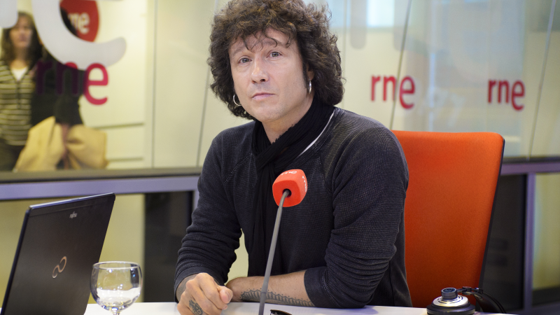 Las mañanas de RNE - Enrique Bunbury, "desenchufado", en 'El libro de las mutaciones'