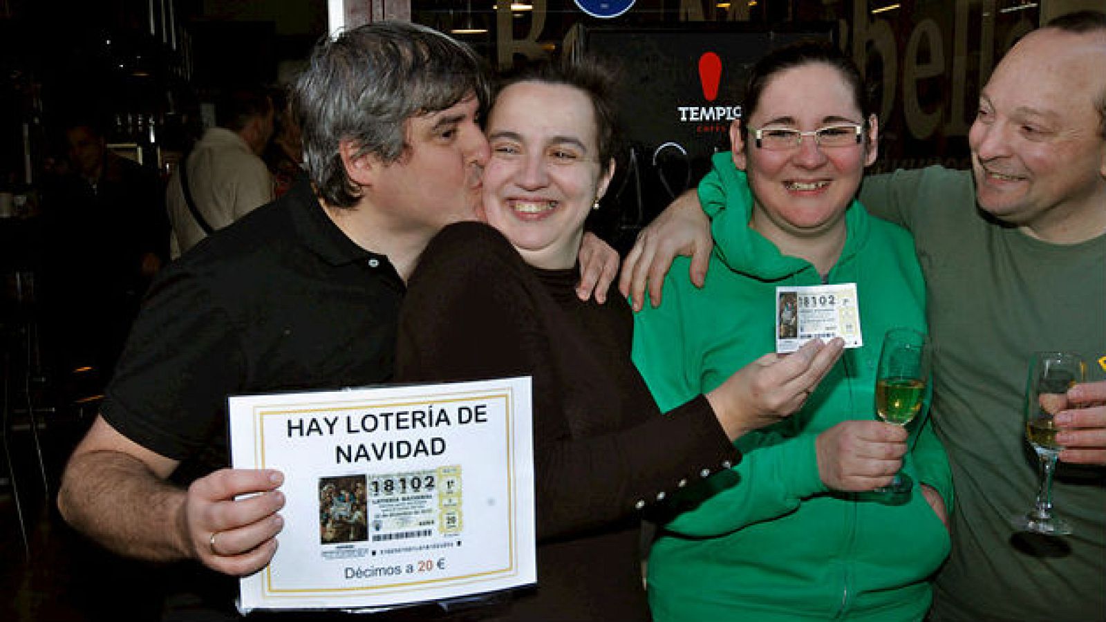 Las mañanas de RNE - 18102, quinto premio de la Lotería de Navidad - Escuchar ahora