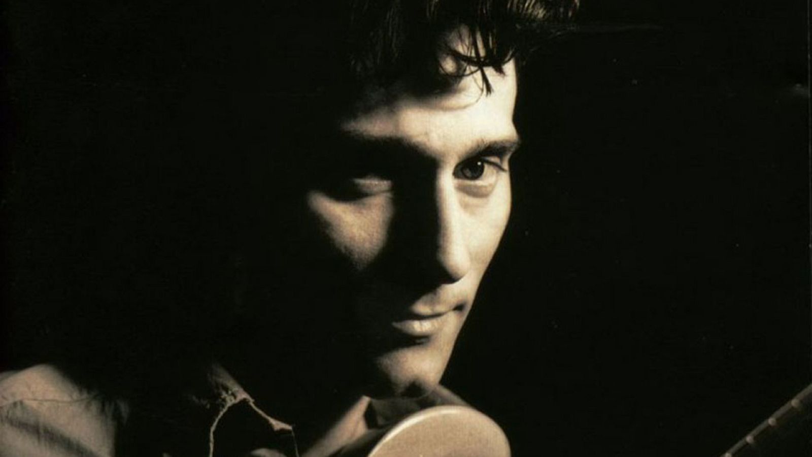 Antonio Vega 04 Mis dos amigos (Ensayo acústico) | Escuchar