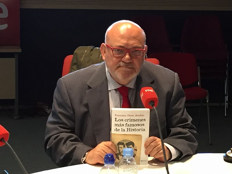 Las mañanas de RNE - "Los crímenes más famosos de la historia", un libro de Francisco Pérez Abellán - Escuchar ahora