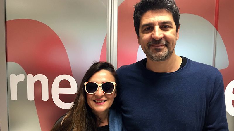 Las mañanas de RNE - 'Los vecinos de arriba', la comedia con la que debuta en el teatro Cesc Gay - Escuchar ahora