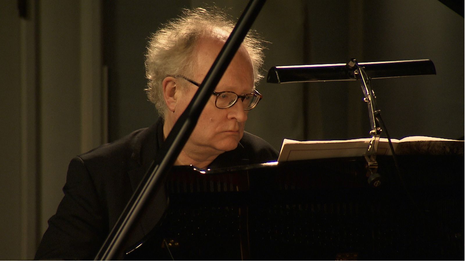 José Luis Pérez de Arteaga entrevista al pianista Bengt Forsberg. Escucha Ahora.