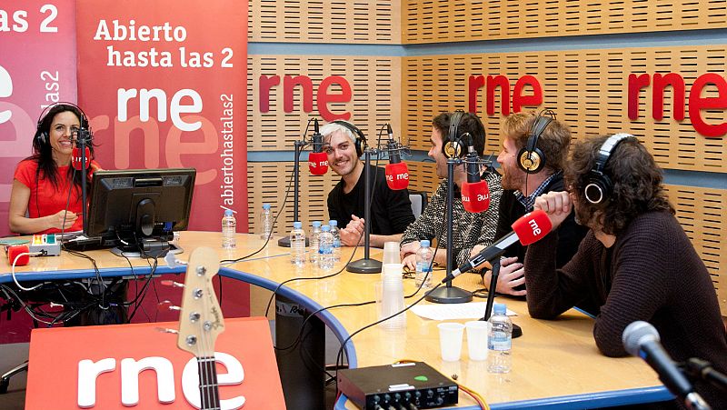 Abierto hasta las 2 - Miss Caffeina: "Ahora tenemos el Nacho Cano sobre el escenario" - 17/04/16 - escuchar ahora