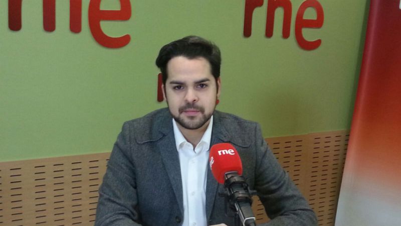 Las mañanas de RNE - Fernando de Páramo: "Iglesias intenta arreglar los problemas internos de su partido con la coalición con IU" - Escuchar ahora