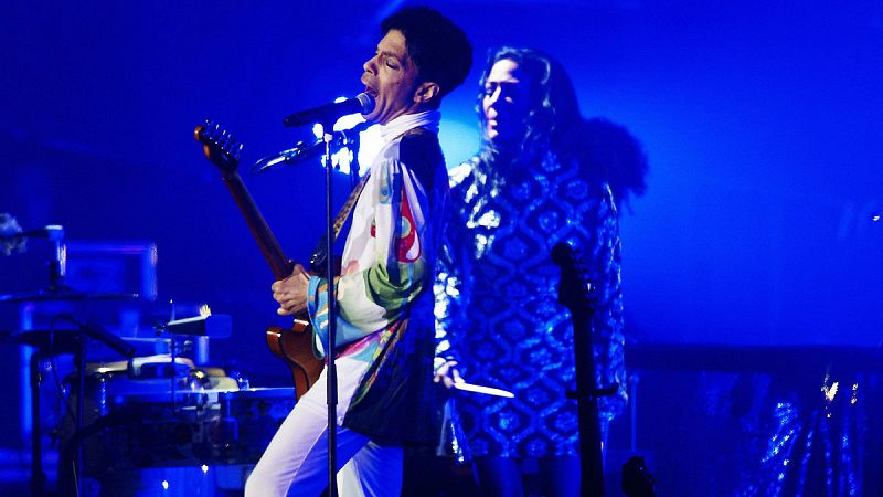 Prince - 'The song of the heart' (2006)