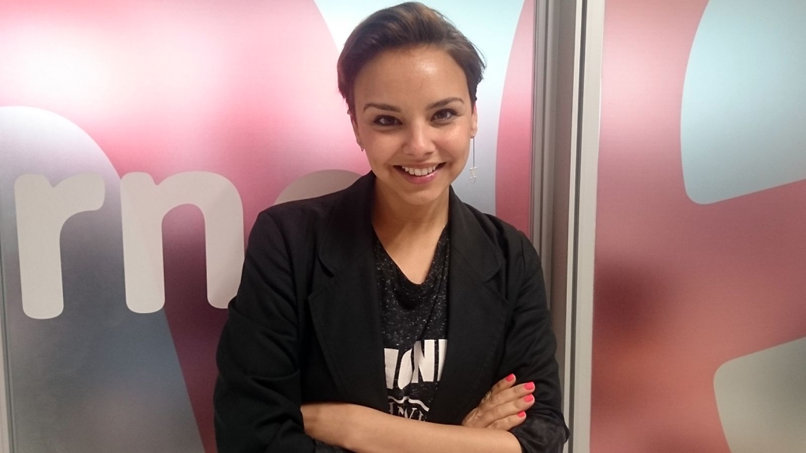 Chenoa:  "Ofrezco 11 historias para que los oyentes pongan su escena" - Escuchar ahora