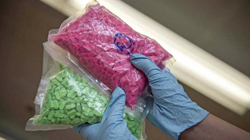 Entre paréntesis - Alertan del aumento del consumo de éxtasis - Escuchar ahora