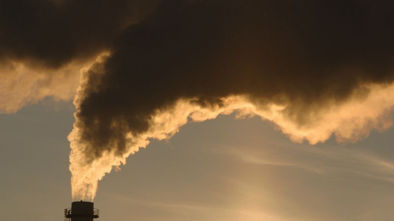 Entre paréntesis - La contaminación del aire provoca más de 33.000 muertes prematuras al año en España - Escuchar ahora
