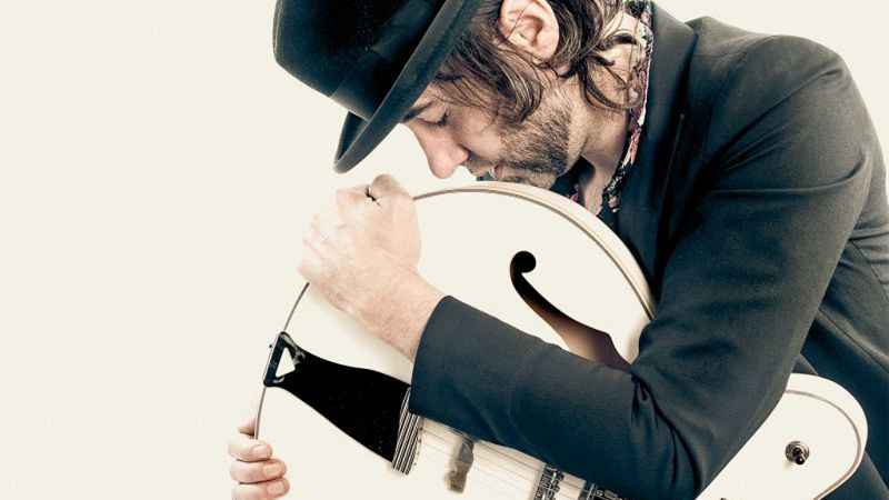 Madrugadas de verano - Vikxie descarga su 'Adrenalina' - Escuchar ahora