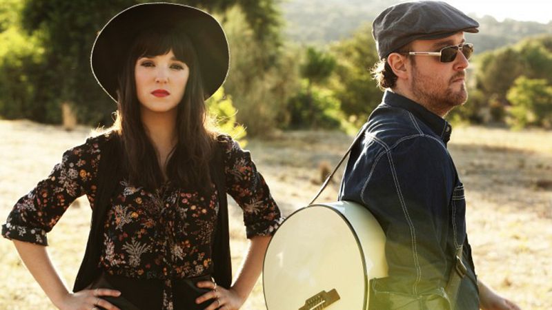 Madrugadas de verano - Random Thinking: música americana a la española - Escuchar ahora