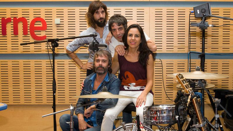 Abierto hasta las 2 - El peor grupo del mundo se supera - 09/10/16 - escuchar ahora