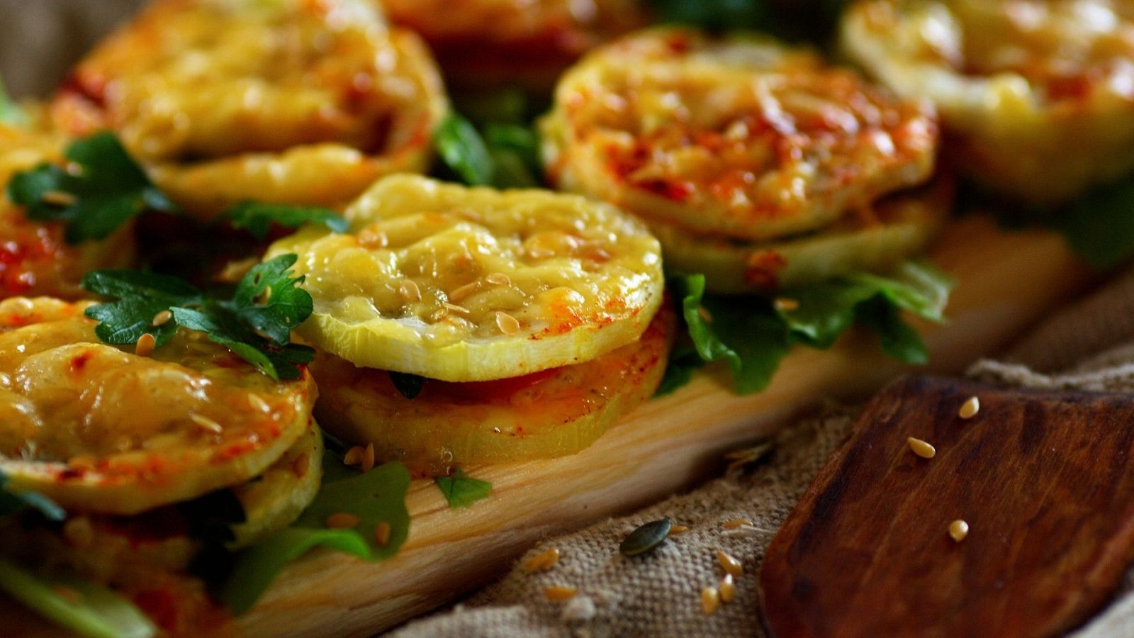 Tapitas con amigos - Sándwich de calabacín - La noche en vela | Escuchar