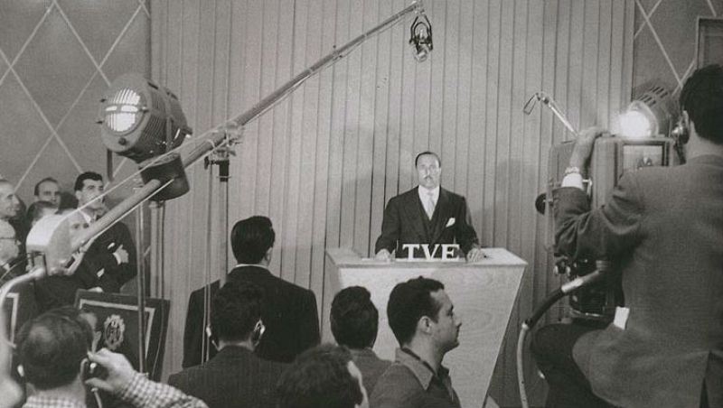 Memoria de delfín - TVE, 1956-2016: 60 años de ilusión - 31/10/16 - escuchar ahora