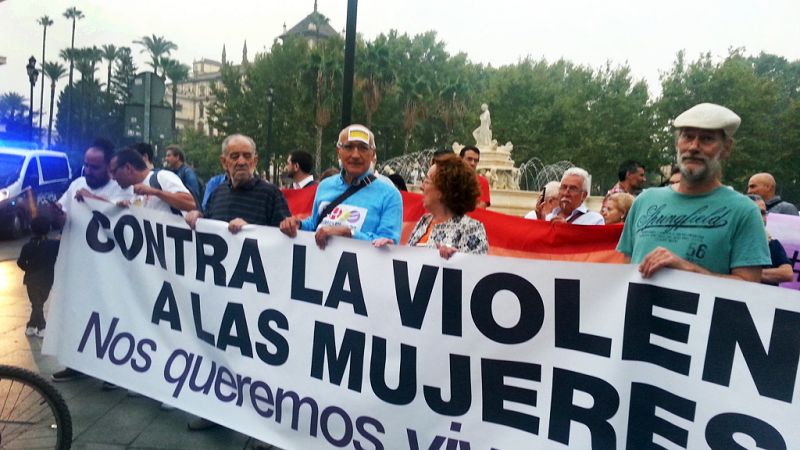 En primera persona - ¡Si puedes mirar, ve. Si puedes ver, repara! - 01/11/16 - Escuchar ahora