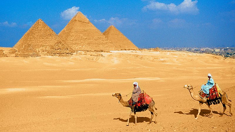 Quinta dimensi�n - El enigma de las pir�mides (primera parte)