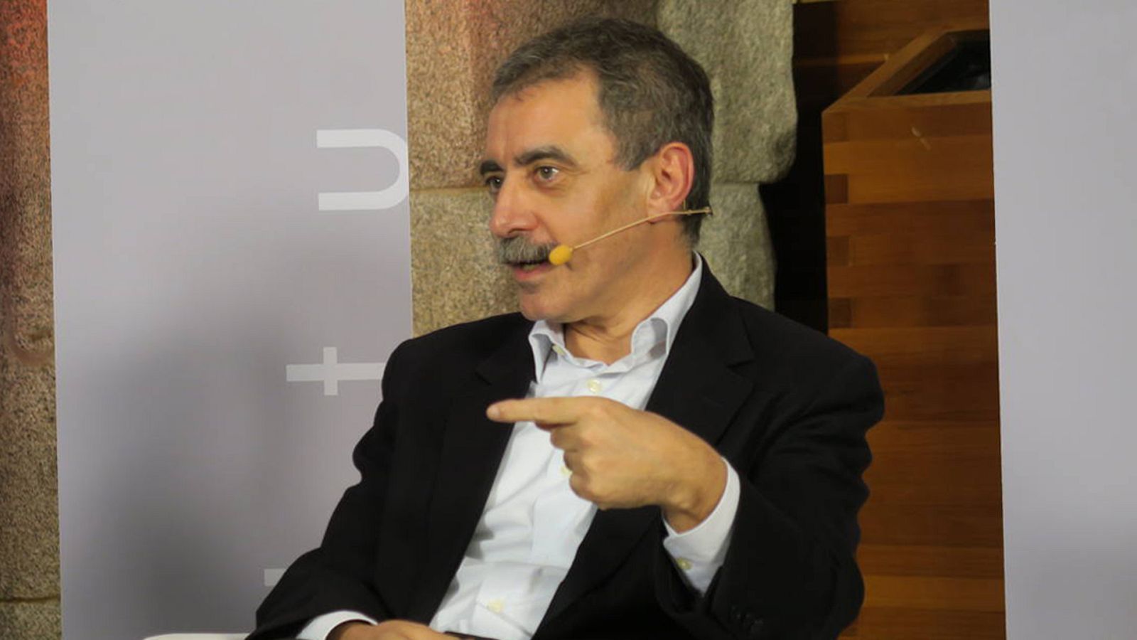 Hoy empieza todo con Marta Echeverría - Suena Guernica con Manuel Borja-Villel - (13/02/2017)