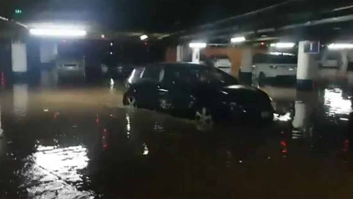 Una tromba de agua y granizo causa inundaciones y destrozos en Málaga