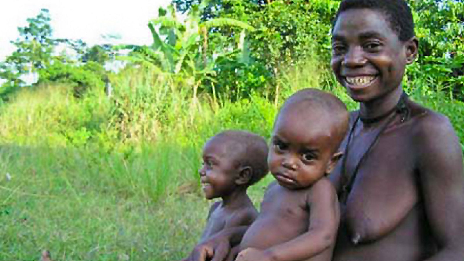 África hoy - La persecución de los pigmeos - 17/04/17 - escuchar ahora