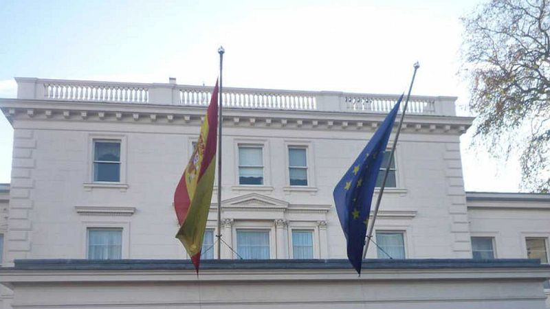 Miradas al exterior - Ventanilla única en la Embajada en Londres - 19/04/17 - Escuchar ahora