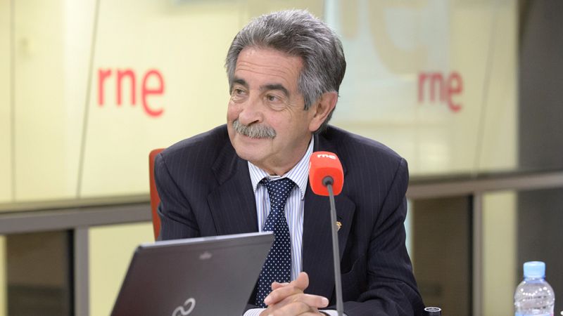 Las mañanas de RNE - Revilla dice no entender las reacciones a la citación de Rajoy por Gürtel - Escuchar ahora