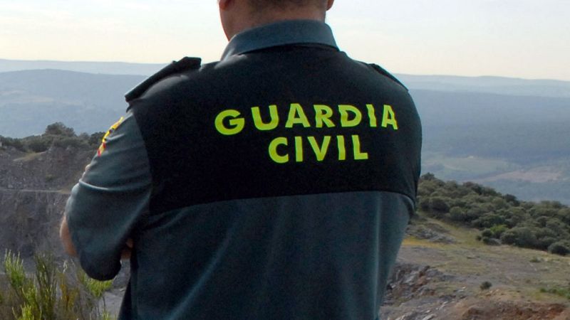 El canto del grillo - ¡Alto a la Guardia Civil! - Escuchar ahora