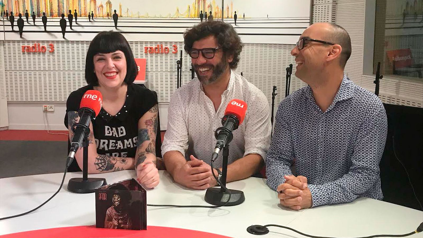 Hoy empieza todo con Marta Echeverría - Con The Gift - (09/05/2017)