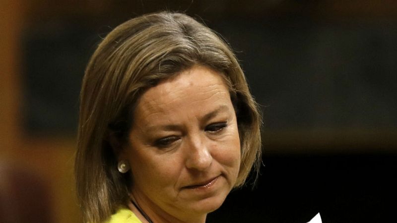 Radio 5 Actualidad - Ana Oramas (CC): "Se está hablando de pasteleo cuando el país pide acuerdos" - Escuchar ahora