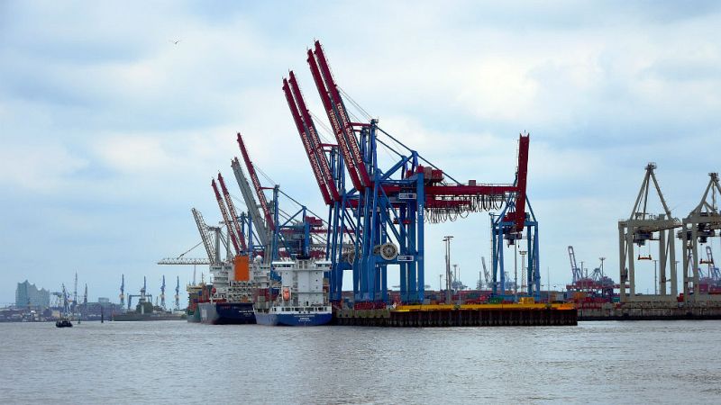 Boletines RNE - El Congreso vuelve a debatir y votar la reforma de la estiba - 18/05/17 - Escuchar ahora