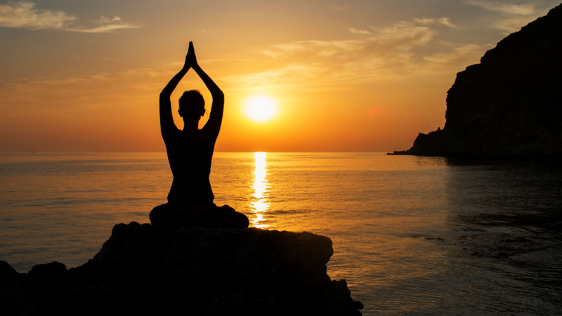 Memoria de delfín - Yoga: una postura ante la vida - 19/06/17 - escuchar ahora