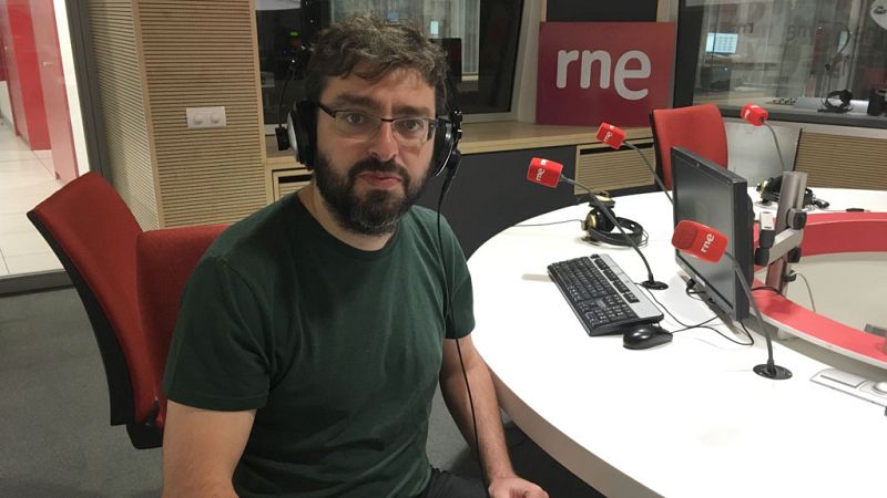 Gente despierta - Victor García León habla de 'Selfie'- Escuchar ahora
