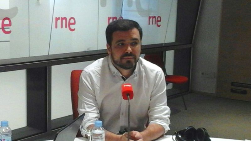 Las mañanas de RNE - Alberto Garzón no votaría en el referéndum del 1-O por no reunir las "garantías democráticas necesarias" - Escuchar ahora