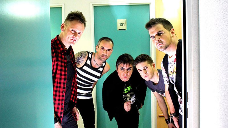 Madrugadas de verano - Callahan: "'Artefacto sónico' no se ha hecho con prisa, es un disco muy elaborado" - Escuchar ahora