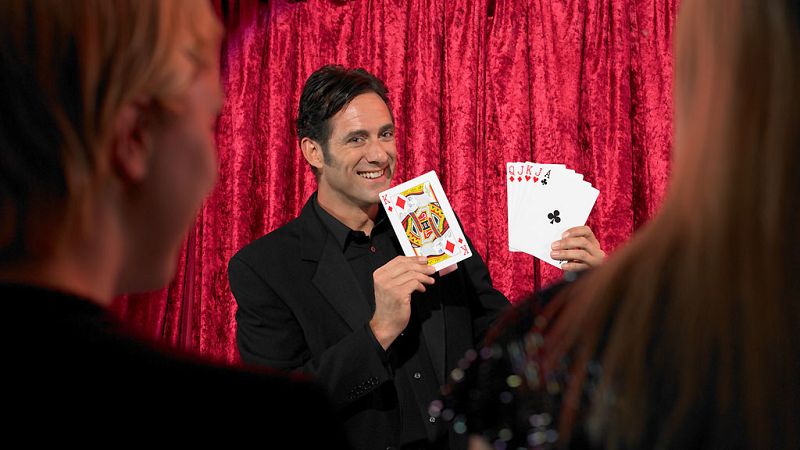 Documentales-Máster RNE - Haz que sea magia