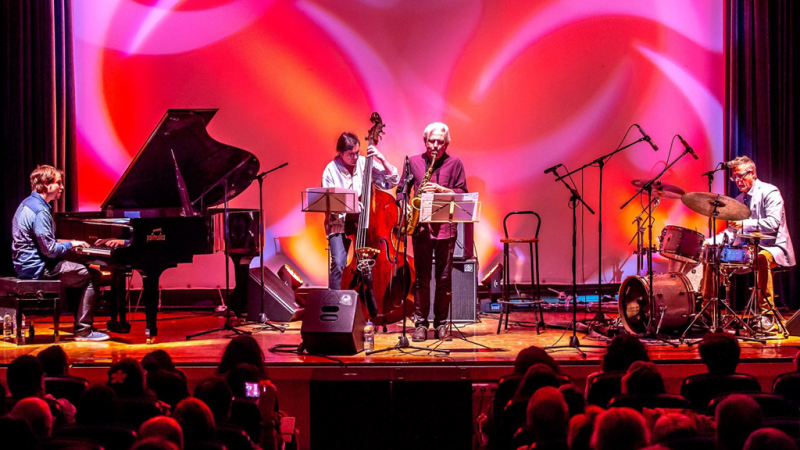 Madrugadas de verano - Madrugadas de verano - Apunta los conciertos AIE Septiembre 2017 - Escuchar ahora