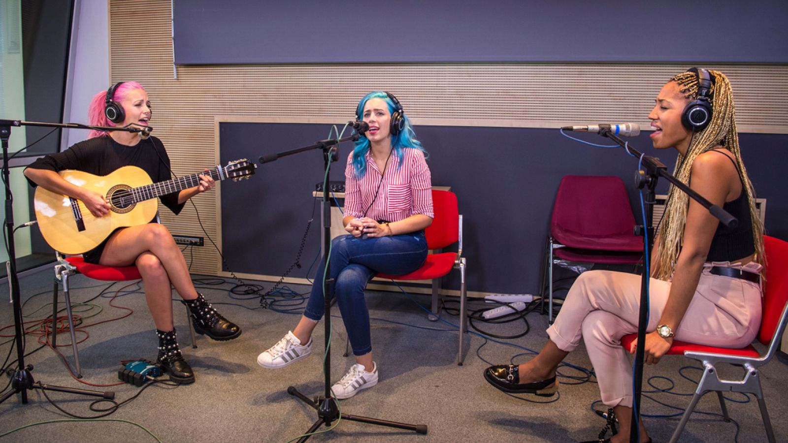 Sweet California actua en directo en 'Las mañanas de RNE' - Escuchar ahora