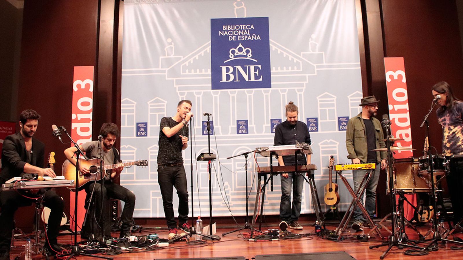 Especiales Radio 3 - Especial Vetusta Morla en la Biblioteca Nacional - 10/11/17 - escuchar ahora