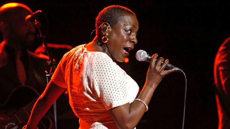 Píntalo de negro - Sharon Jones - 26/11/17