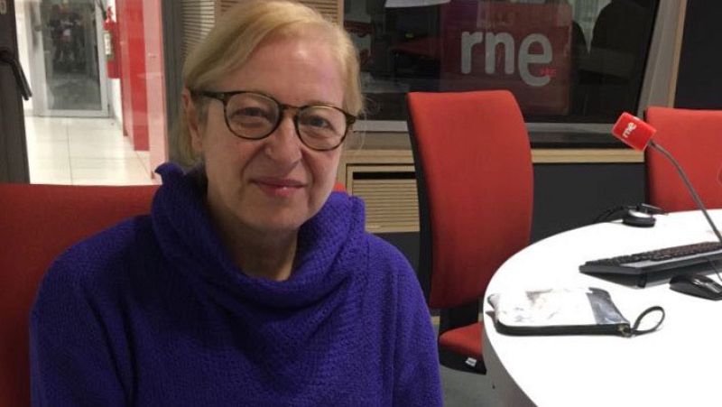 Gente despierta - Francesca Piñón, la Angustias de 'El Ministerio del Tiempo', toda una vida sobre los escenarios - Escuchar ahora